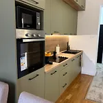 Museum 4 Deluxe דירה