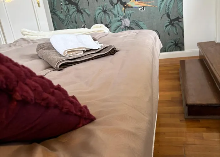 Museum 4 Deluxe Apartament